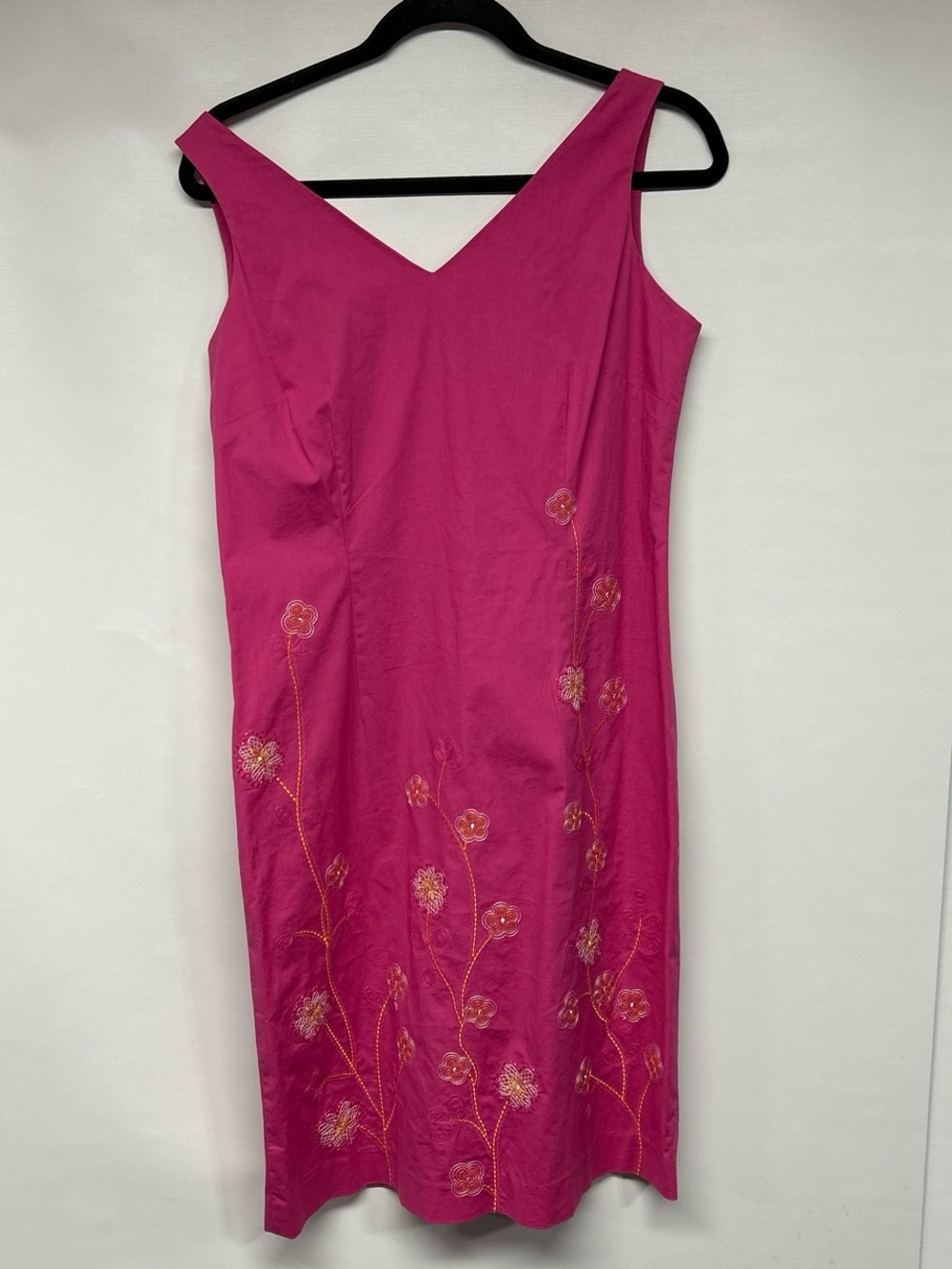 Evan Picone Fuchsia Sleeveless V-Neck Midi Dress with Floral Embroidery